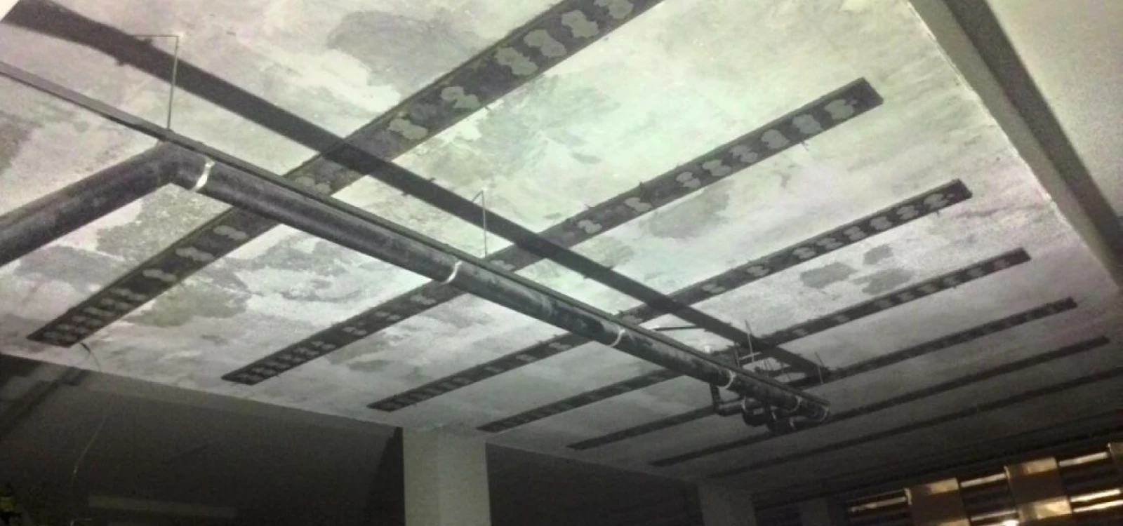 مقاوم سازی دال بتنی